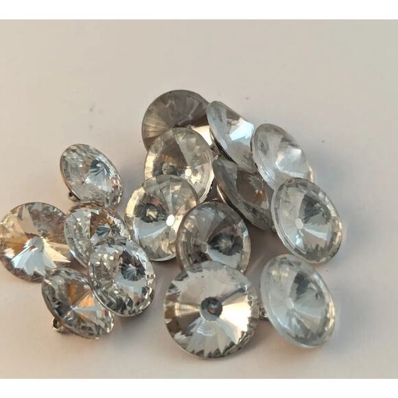 15 Vtge Rhinestone Buttons Clear 10- 5/8" 5- 1/2" Rimless With Shanks EVUC - Picture 5 of 6